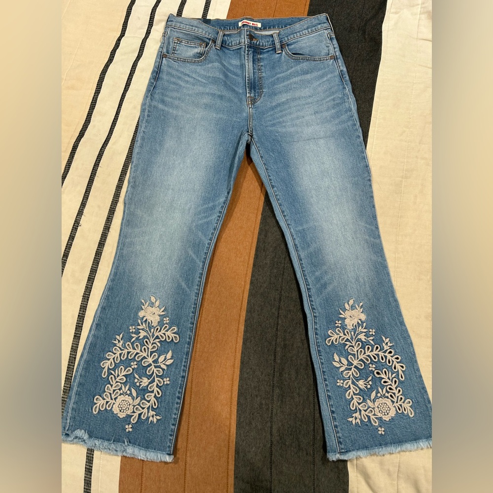 Johnny Was The Cropped Baby Boot Samira Eyelet Jeans NWT
